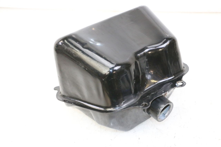 photo de KRAFTSTOFFTANK JM MOTORS OLDIES GT 4T 50 (2018 - 2025) - Alternative Perspektive