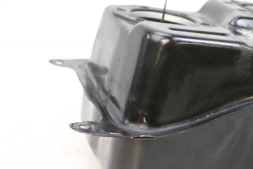 photo de KRAFTSTOFFTANK SYM ORBIT III 3 4T 50 (2021 - 2025) - Kennzeichnungen und Originalreferenzen