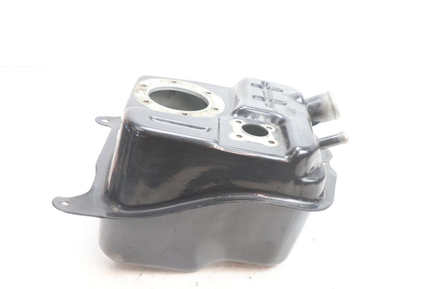 photo de KRAFTSTOFFTANK SYM ORBIT III 3 4T 50 (2021 - 2025) - Zoom auf Gebrauchszustand