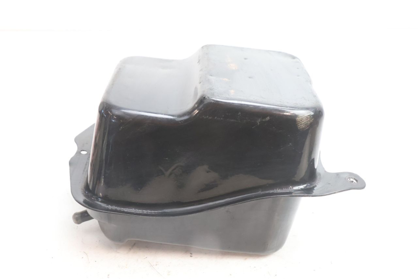 photo de KRAFTSTOFFTANK SYM ORBIT III 3 4T 50 (2021 - 2025) - Details der Befestigungspunkte