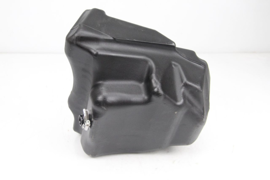 photo de KRAFTSTOFFTANK MBK OVETTO 2T 50 (2007 - 2017) - Details der Befestigungspunkte