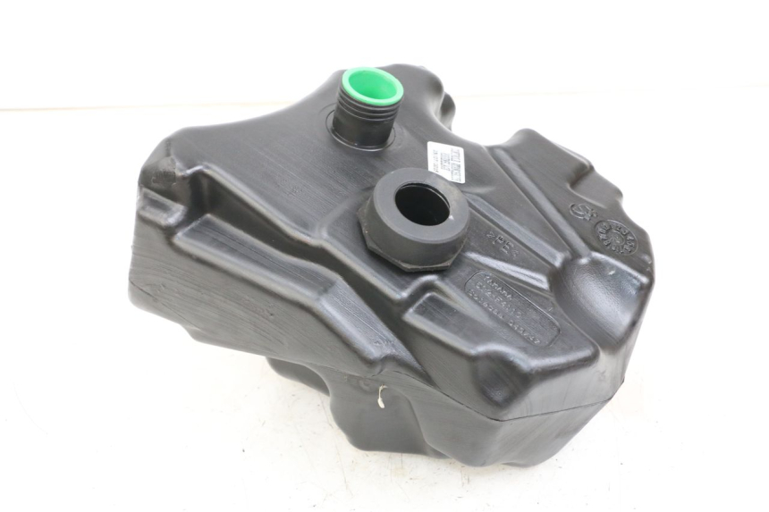 photo de KRAFTSTOFFTANK MBK OVETTO ONE 2T 50 (2013 - 2017) - Zoom auf Gebrauchszustand