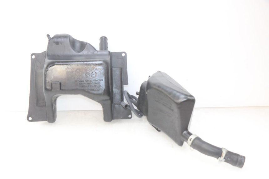 photo de KRAFTSTOFFTANK KYMCO PEOPLE 250 (2004 - 2008) - Alternative Perspektive