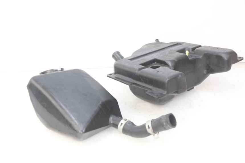 photo de KRAFTSTOFFTANK KYMCO PEOPLE 250 (2004 - 2008) - Technische Nahaufnahme