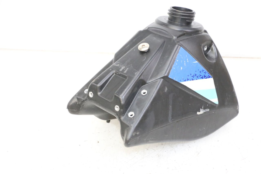 photo de KRAFTSTOFFTANK APOLLO RFZ 125 - Alternative Perspektive