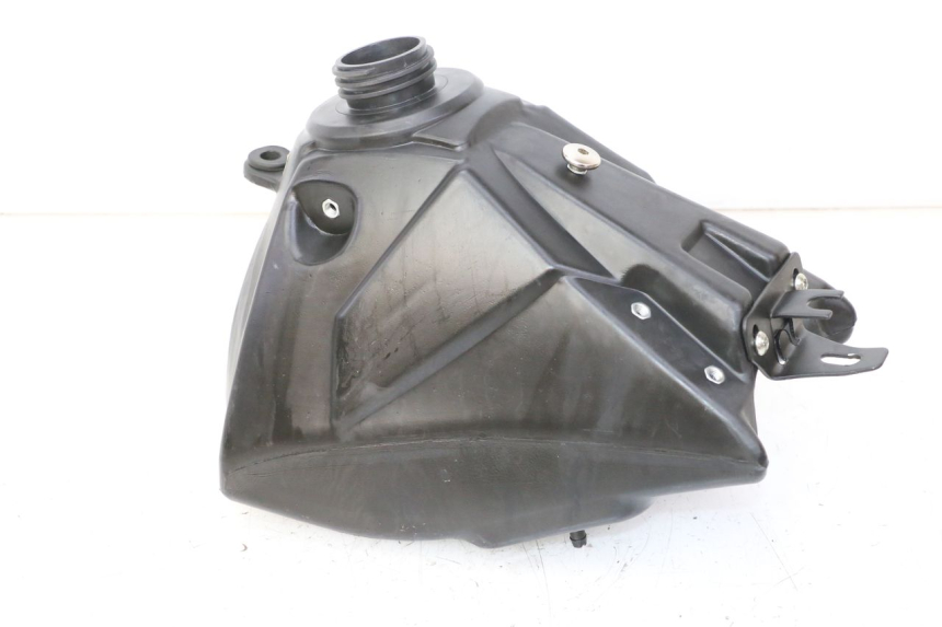 photo de KRAFTSTOFFTANK APOLLO RFZ 125 - Hauptansicht