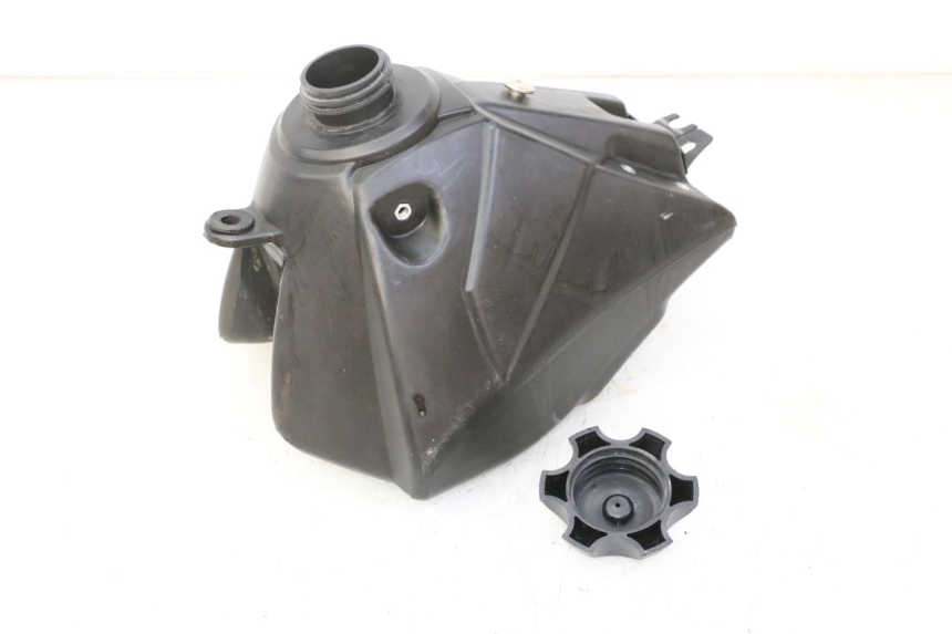 photo de KRAFTSTOFFTANK APOLLO RFZ 125 - Detailansicht des Bauteils