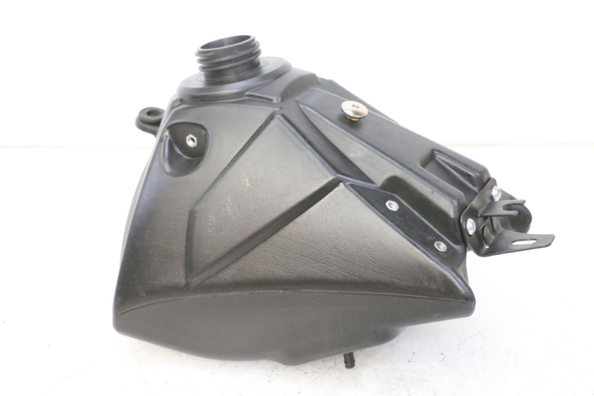 photo de KRAFTSTOFFTANK APOLLO RFZ 125 - Hauptansicht