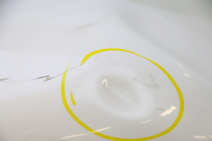 photo de KRAFTSTOFFTANK YAMASAKI ROADSTER 50 (2013 - 2018) - Oberflächenzustand und Material