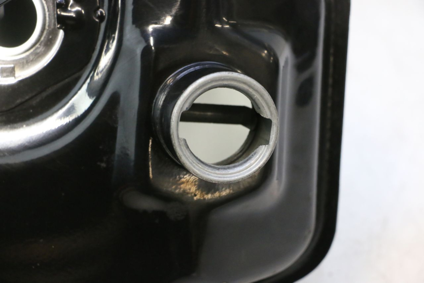 photo de KRAFTSTOFFTANK TNT MOTOR ROMA 10' 4T 50 (2007 - 2018) - Detailansicht des Bauteils
