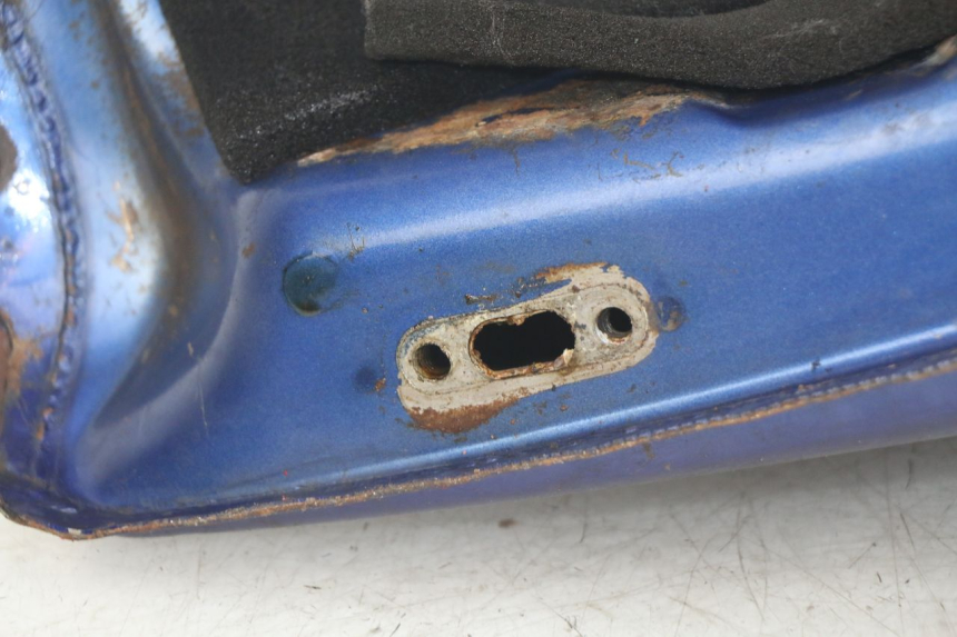 photo de KRAFTSTOFFTANK HYOSUNG RT KARION 125 (2003 - 2007) - Alternative Perspektive