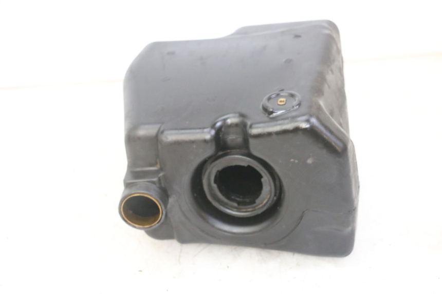 photo de KRAFTSTOFFTANK GILERA RUNNER SL 50 (2006 - 2009) - Alternative Perspektive