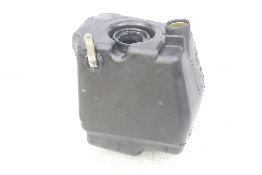 photo de KRAFTSTOFFTANK GILERA RUNNER SP 50 (2009 - 2017) - Zoom auf Gebrauchszustand