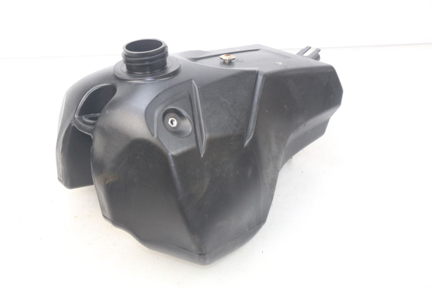 photo de KRAFTSTOFFTANK APOLLO RXF 125 - Zoom auf Gebrauchszustand