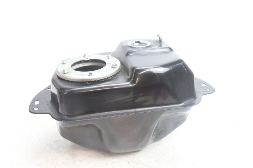 photo de KRAFTSTOFFTANK JM MOTORS SANTANA EVO 50 (2024 - 2026) - Hauptansicht