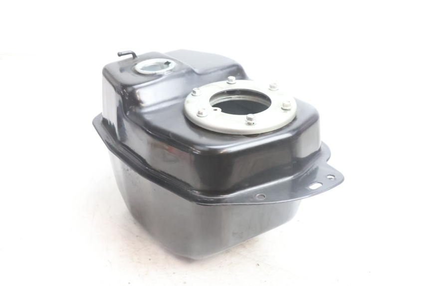 photo de KRAFTSTOFFTANK JM MOTORS SANTANA EVO 50 (2024 - 2026) - Detailansicht des Bauteils