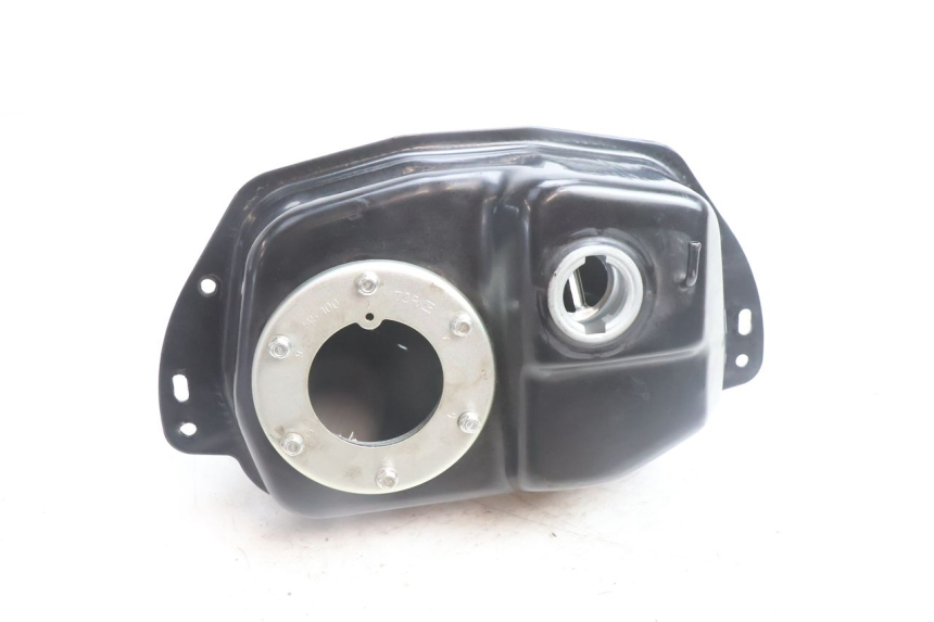 photo de KRAFTSTOFFTANK JM MOTORS SANTANA EVO 50 (2024 - 2026) - Technische Nahaufnahme