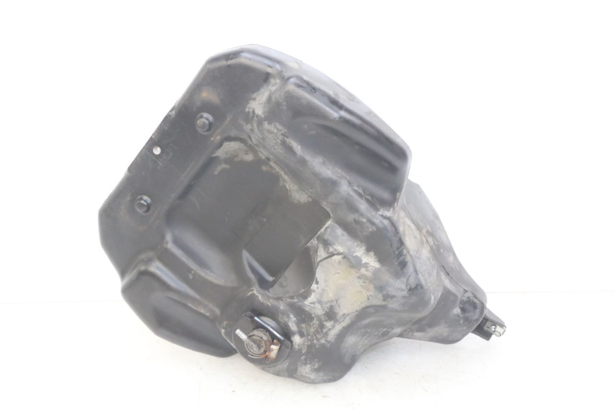 photo de KRAFTSTOFFTANK APRILIA SCARABEO 100 (2003 - 2012) - Detailansicht des Bauteils