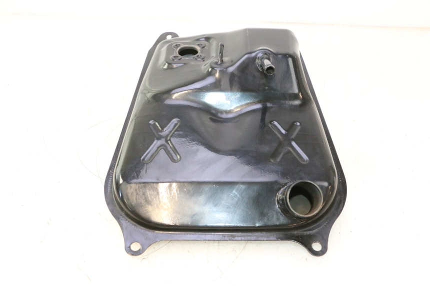 photo de KRAFTSTOFFTANK FYM SCOOTERONE 125 (2006 - 2008) - Weitere Ansicht des Artikels