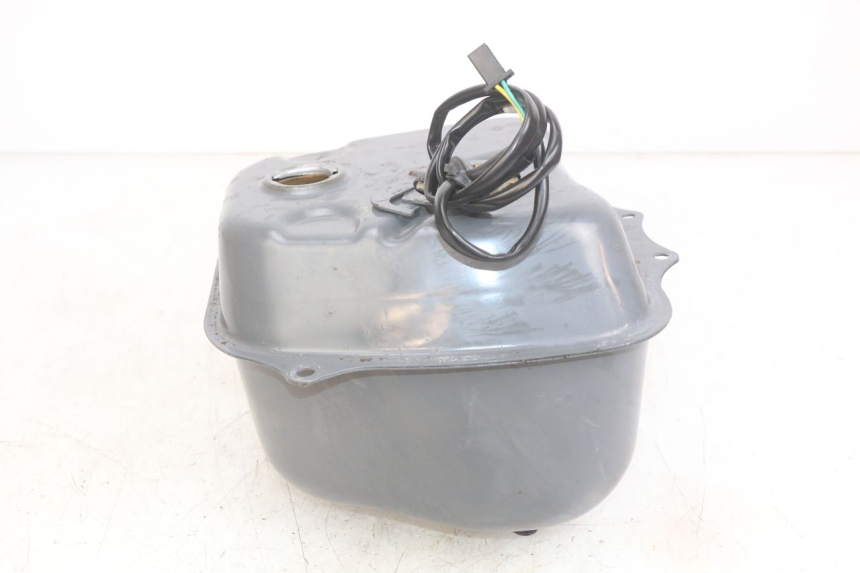 photo de KRAFTSTOFFTANK HONDA SCV LEAD 100 (2003 - 2007) - Detailansicht des Bauteils