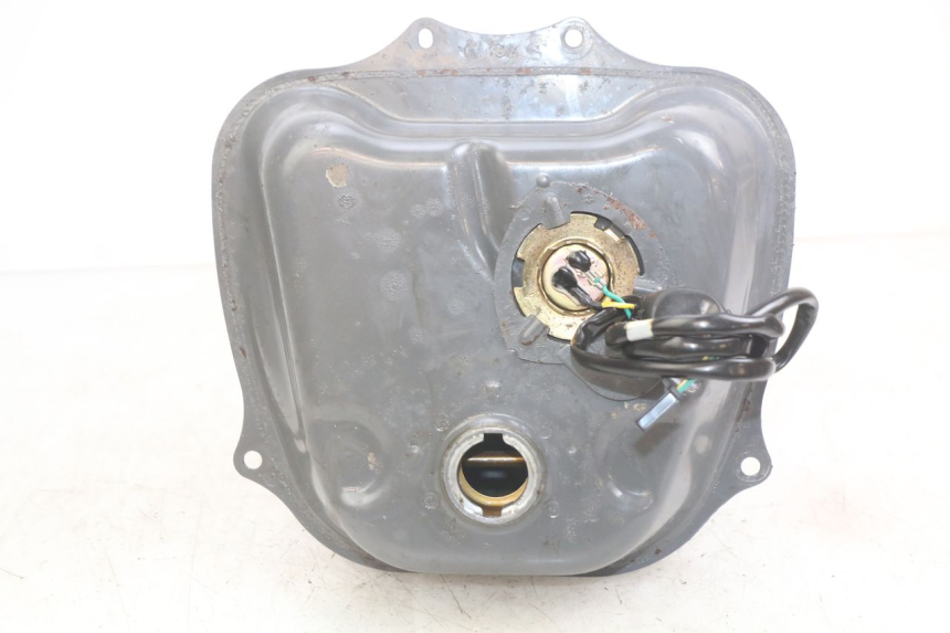 photo de KRAFTSTOFFTANK HONDA SCV LEAD 100 (2003 - 2007) - Technische Nahaufnahme
