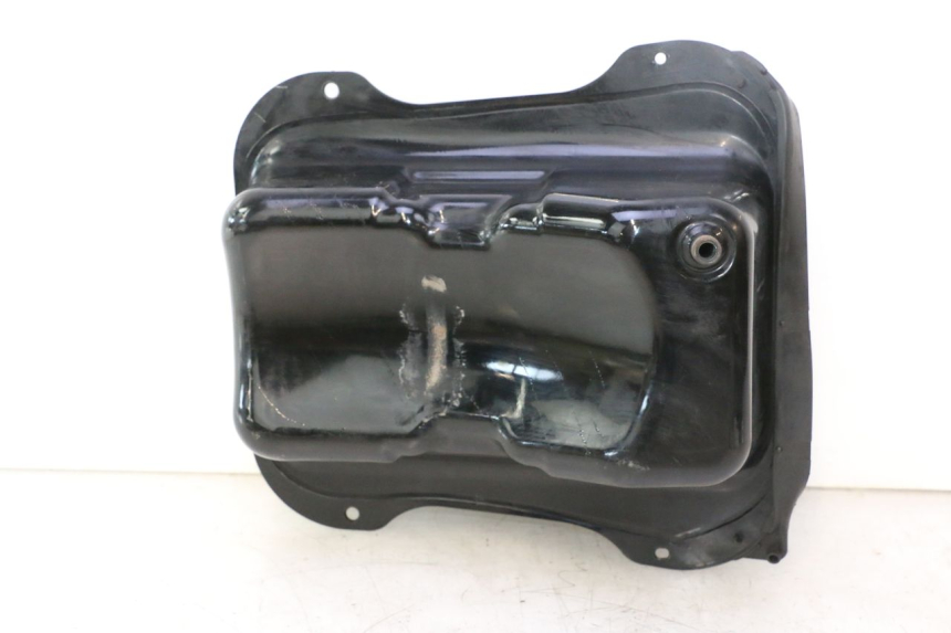 photo de KRAFTSTOFFTANK HONDA SH 125 (2001 - 2003) - Technische Nahaufnahme