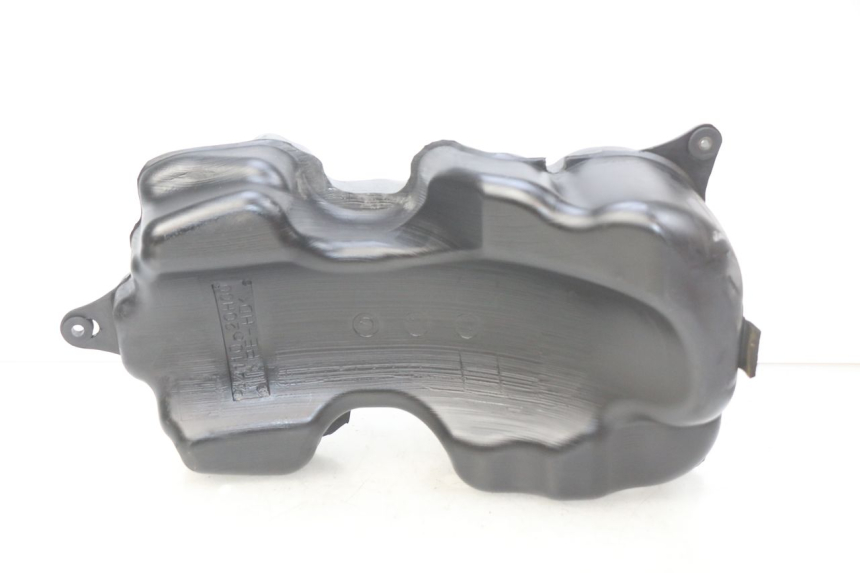 photo de KRAFTSTOFFTANK SUZUKI SIXTEEN 125 (2008 - 2010) - Detailansicht des Bauteils