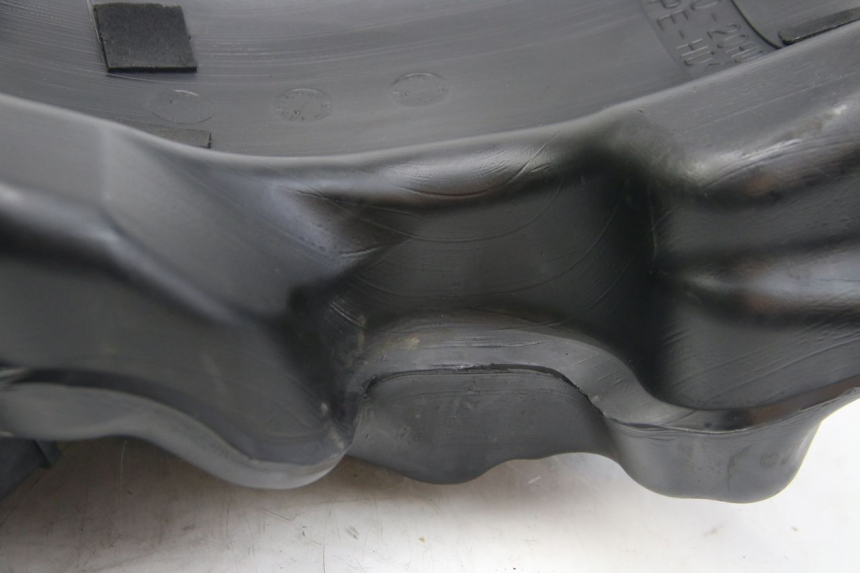 photo de KRAFTSTOFFTANK SUZUKI SIXTEEN 125 (2008 - 2010) - Alternativer Blickwinkel