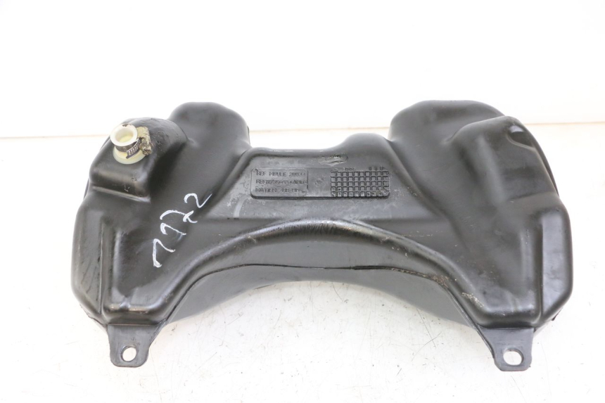 photo de KRAFTSTOFFTANK PEUGEOT SPEEDFIGHT 2 LC 50 (2000 - 2009) - Zoom auf Gebrauchszustand