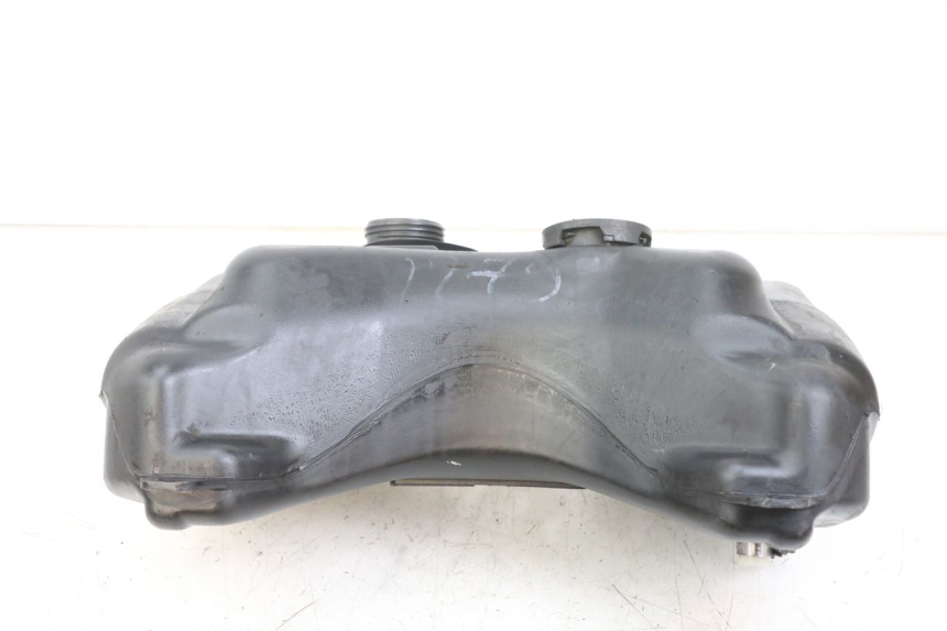 photo de KRAFTSTOFFTANK PEUGEOT SPEEDFIGHT 100 (1997 - 2007) - Zoom auf Gebrauchszustand