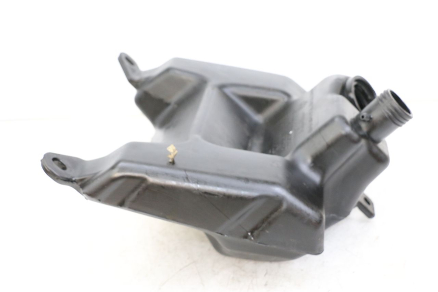 photo de KRAFTSTOFFTANK APRILIA SR MOTARD 50 (2012 - 2018) - Alternative Perspektive