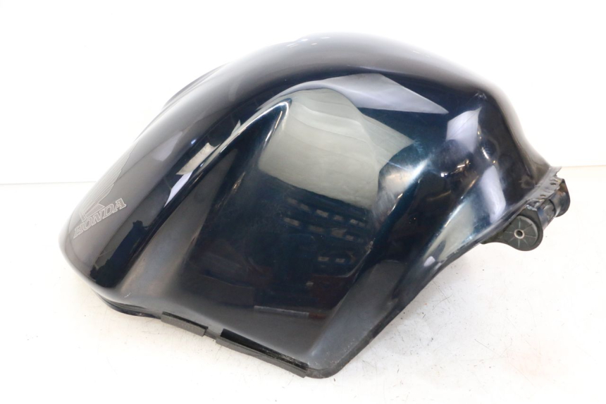 photo de KRAFTSTOFFTANK HONDA ST PAN EUROPEAN 1300 (2002 - 2013) - Alternativer Blickwinkel