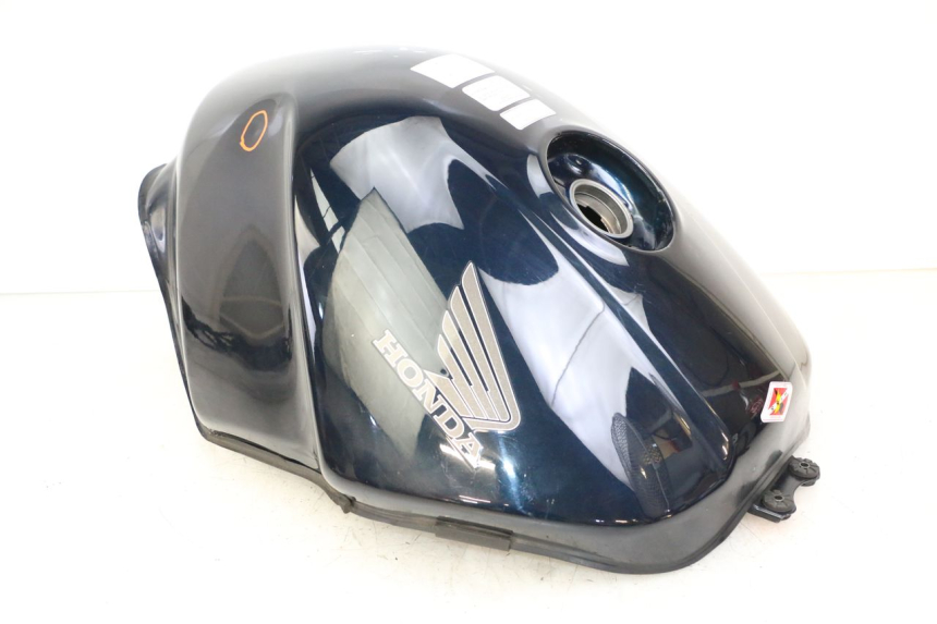 photo de KRAFTSTOFFTANK HONDA ST PAN EUROPEAN 1300 (2002 - 2013) - Kennzeichnungen und Originalreferenzen