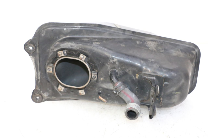 photo de KRAFTSTOFFTANK HONDA ST PAN EUROPEAN 1300 (2002 - 2013) - Technische Nahaufnahme