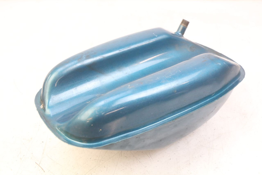 photo de KRAFTSTOFFTANK JAWA STELLA BABETTA 134 50 - Technische Nahaufnahme