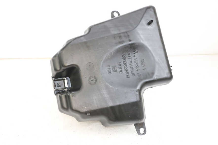 photo de KRAFTSTOFFTANK PEUGEOT STREETZONE I 2T 50 (2018 - 2020) - Detailansicht des Bauteils