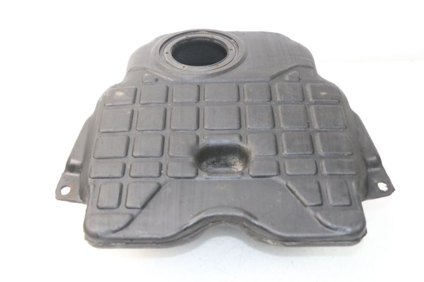 photo de KRAFTSTOFFTANK PEUGEOT SV 50 (1992 - 2004) - Technische Nahaufnahme