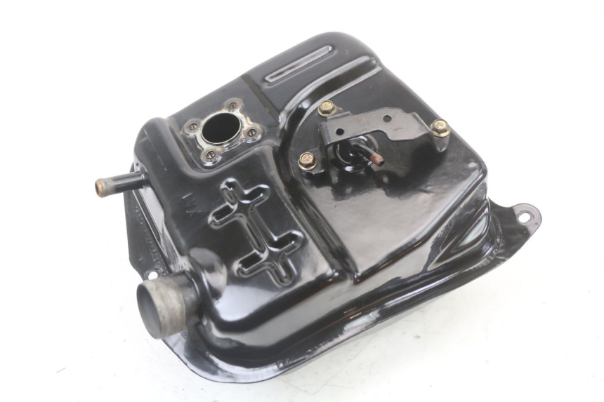 photo de KRAFTSTOFFTANK SYM ORBIT III 3 4T 50 (2018 - 2021) - Zoom auf Gebrauchszustand