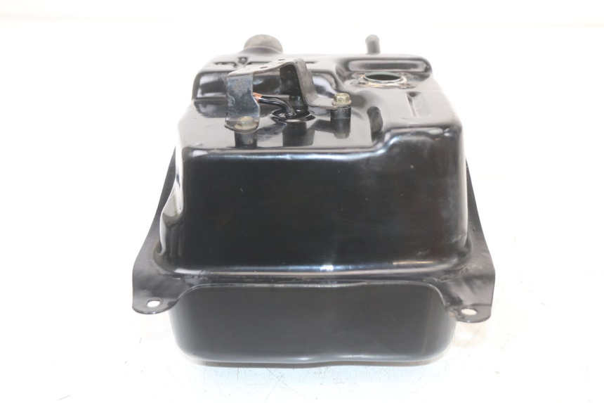 photo de KRAFTSTOFFTANK SYM ORBIT III 3 4T 50 (2018 - 2021) - Technische Nahaufnahme