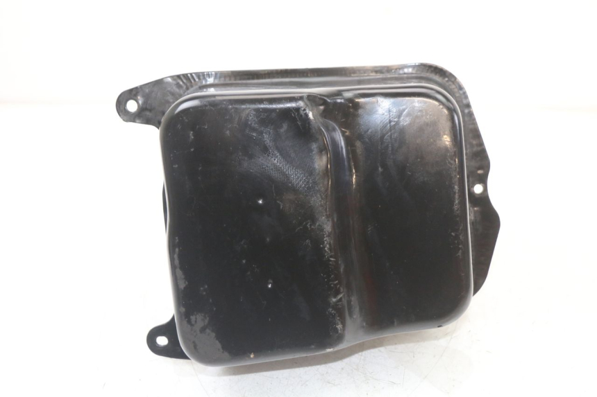 photo de KRAFTSTOFFTANK SYM ORBIT III 3 4T 50 (2018 - 2021) - Details der Befestigungspunkte