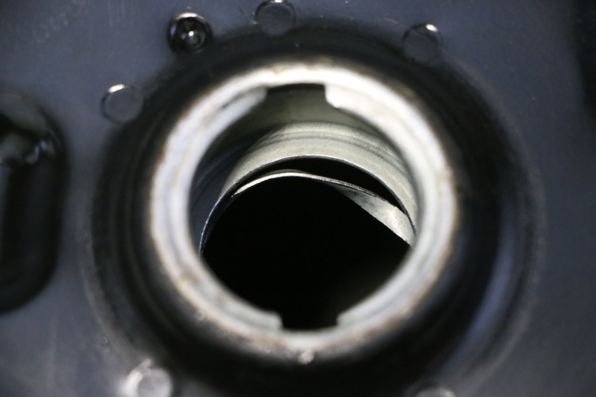 photo de KRAFTSTOFFTANK PEUGEOT TWEET PRO CARGO 50 (2018 - 2022) - Detailansicht des Bauteils