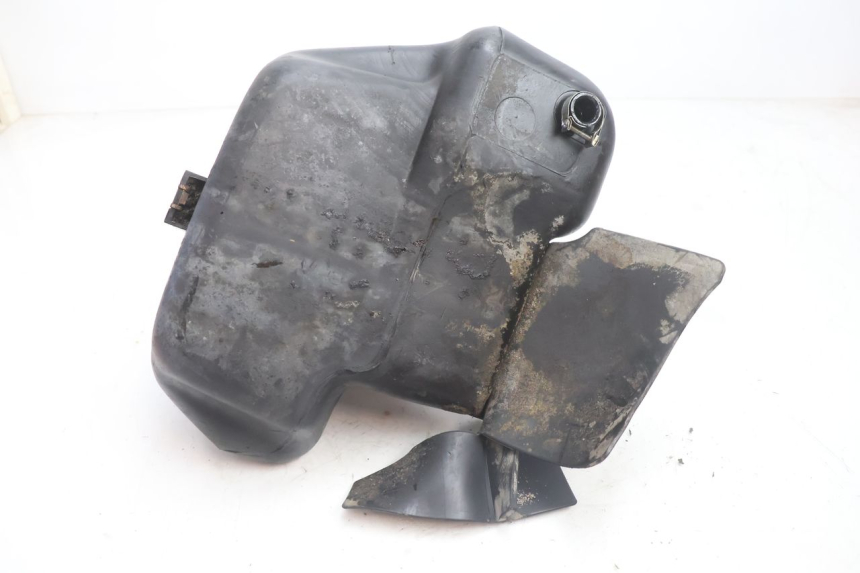 photo de KRAFTSTOFFTANK PIAGGIO TYPHOON 50 (2000 - 2009) - Technische Nahaufnahme
