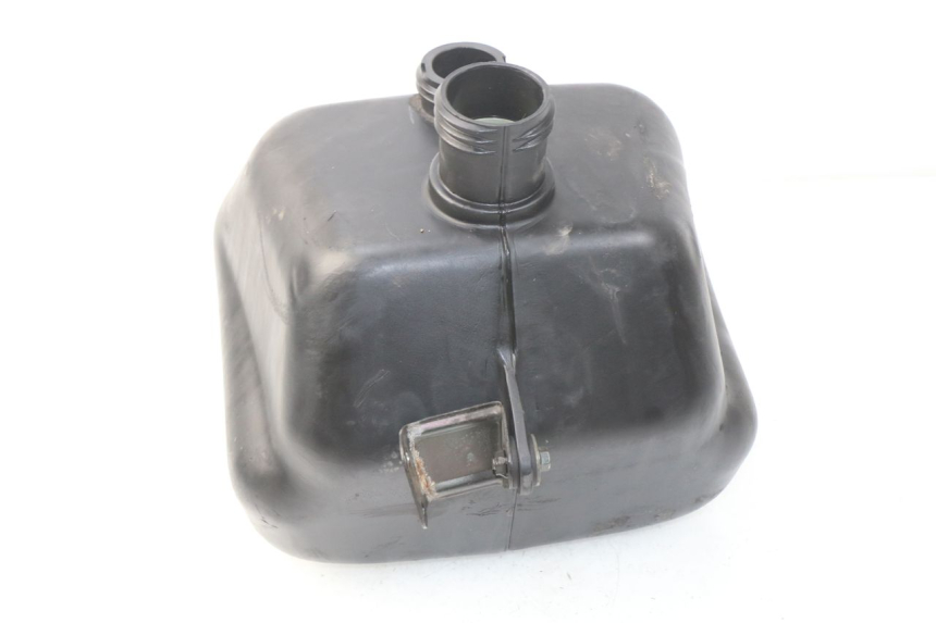 photo de KRAFTSTOFFTANK SUZUKI UC EPICURO 125 (1999 - 2003) - Hauptansicht