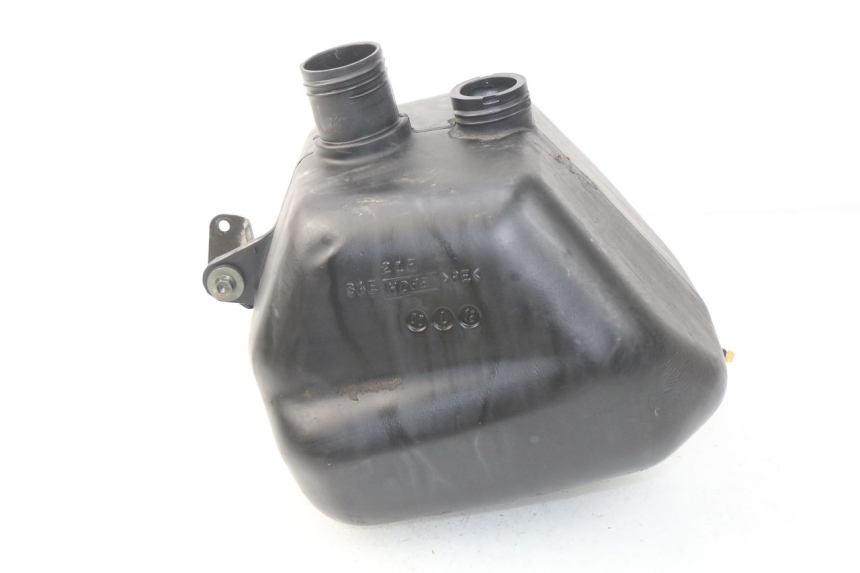 photo de KRAFTSTOFFTANK SUZUKI UC EPICURO 125 (1999 - 2003) - Alternative Perspektive