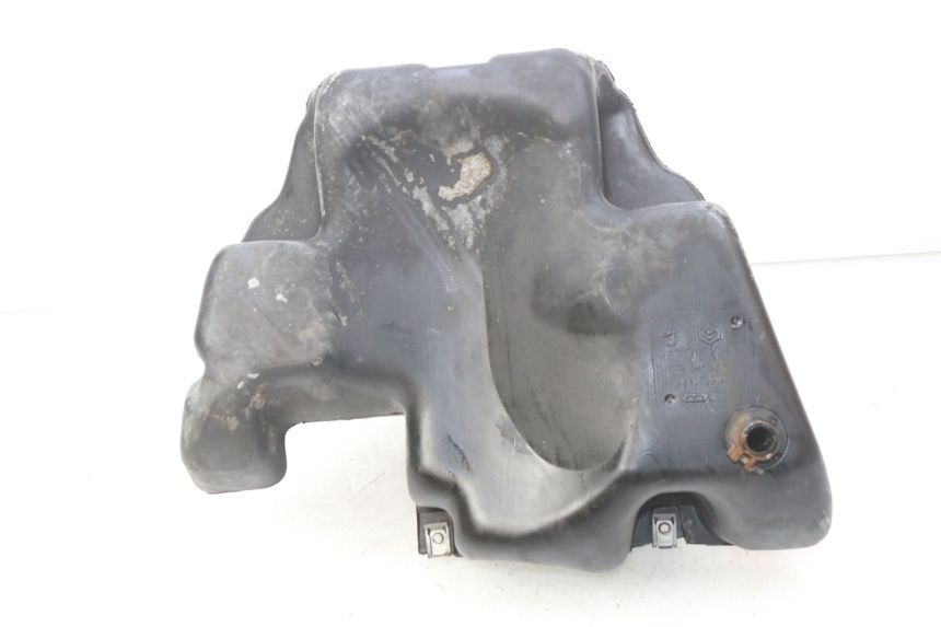 photo de KRAFTSTOFFTANK PIAGGIO VESPA LX 125 (2005 - 2010) - Detailansicht des Bauteils