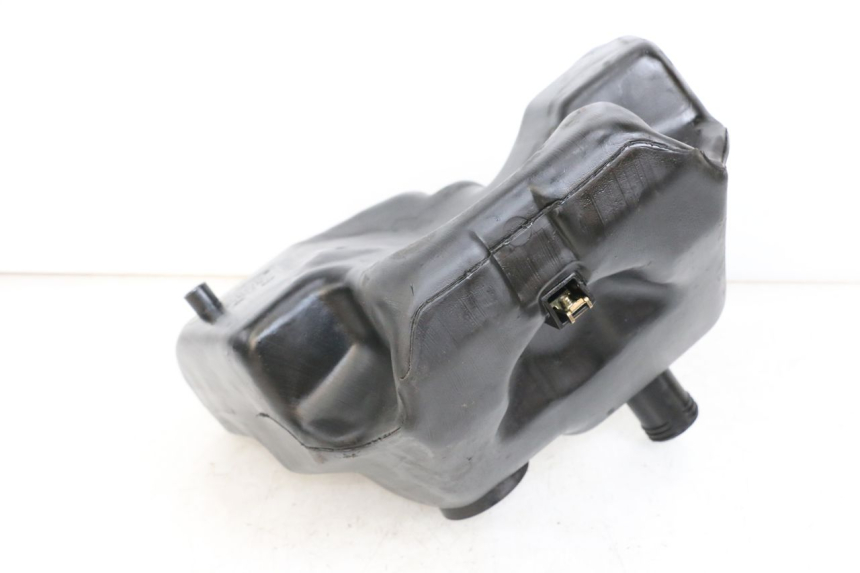 photo de KRAFTSTOFFTANK PIAGGIO VESPA LX 125 (2005 - 2010) - Detailansicht des Bauteils