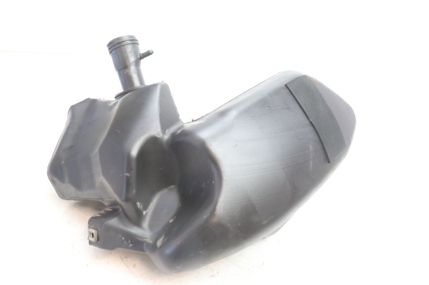 photo de KRAFTSTOFFTANK PIAGGIO VESPA PRIMAVERA 2T 50 (2013 - 2018) - Hauptansicht