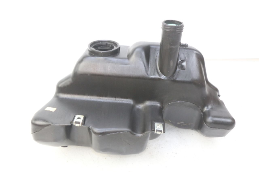 photo de KRAFTSTOFFTANK PIAGGIO VESPA S 2T 50 (2007 - 2014) - Technische Nahaufnahme