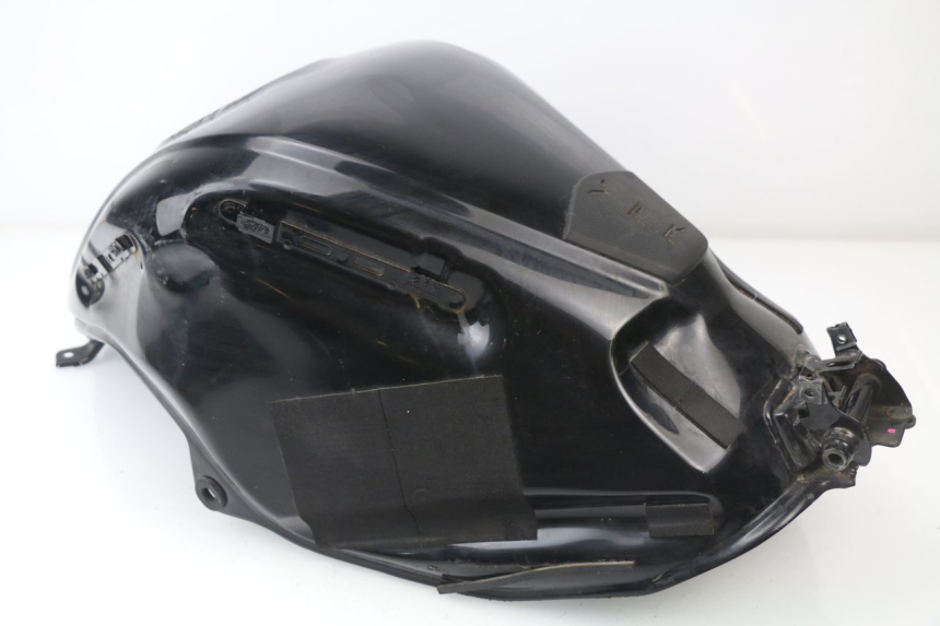 photo de KRAFTSTOFFTANK HONDA VFR F 1200 (2010 - 2015) - Detailansicht des Bauteils