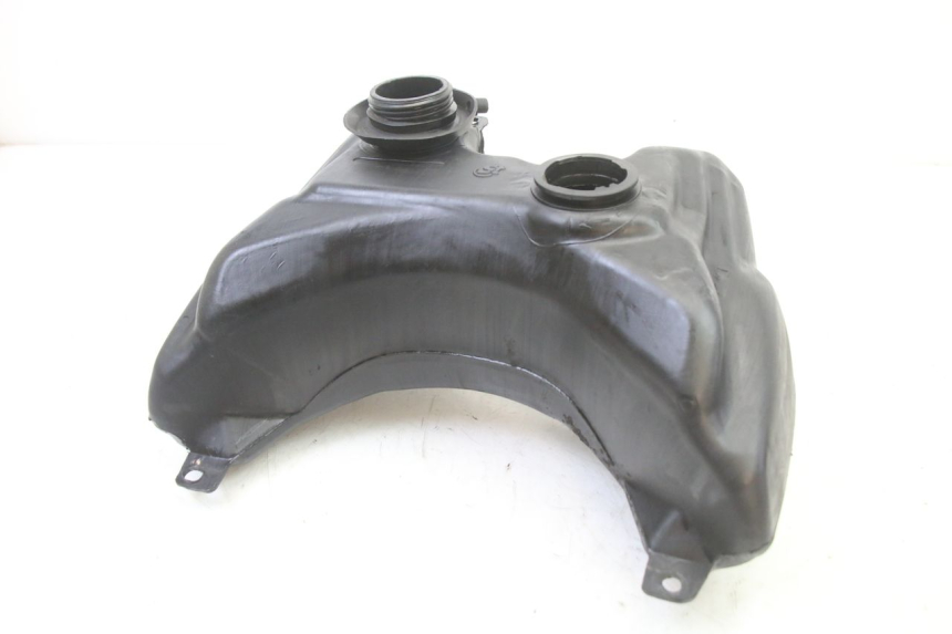 photo de KRAFTSTOFFTANK PEUGEOT VIVACITY 50 (2004 - 2009) - Zoom auf Gebrauchszustand